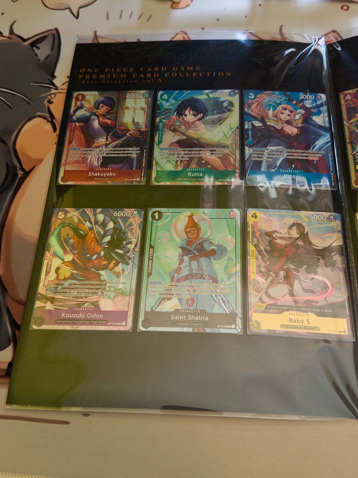 Detalle de las primeras cartas de la Premium Card Collection Best Selection Vol.5 de One Piece Card Game.