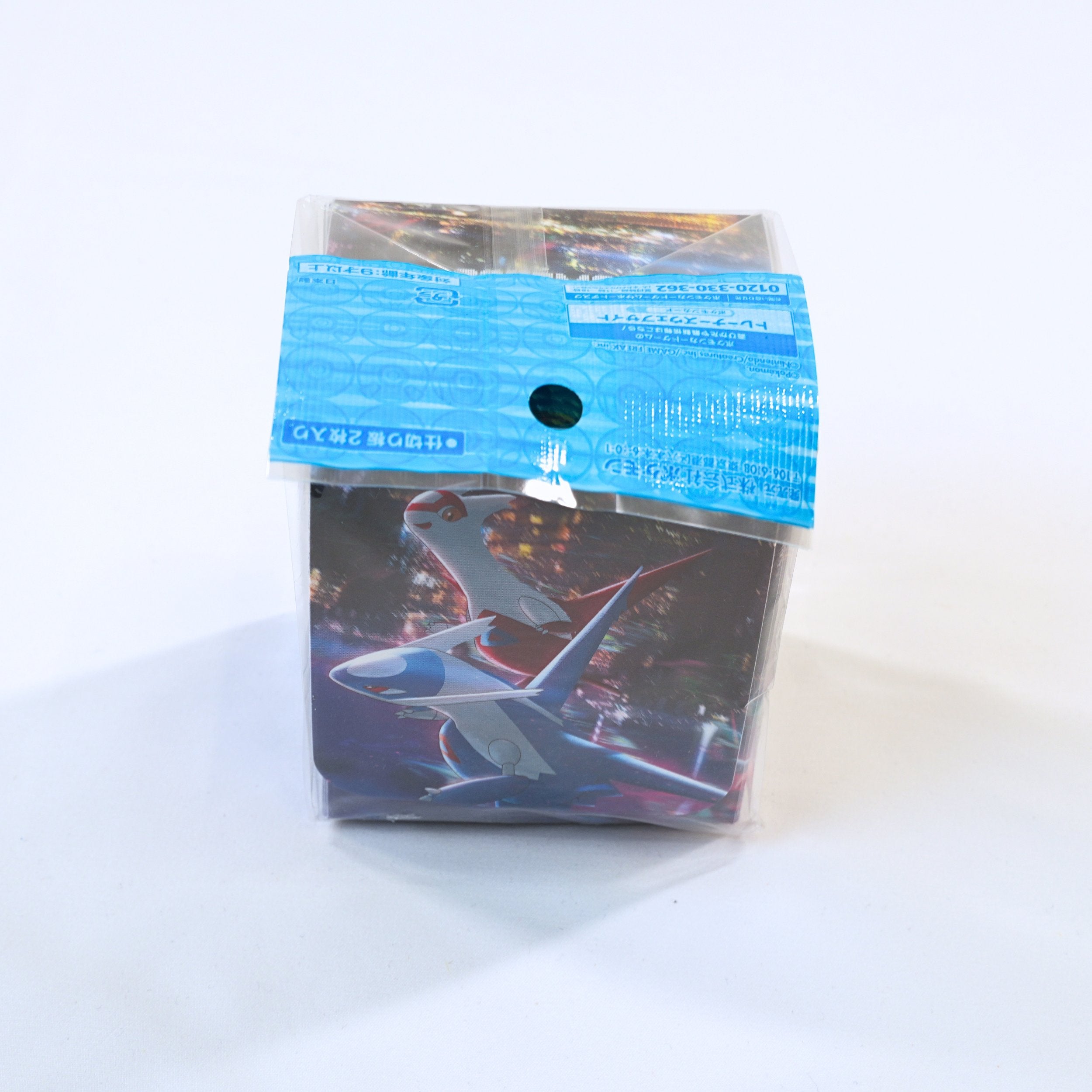 Deck Case Latias & Latios Night View Pokémon Center Japan japonés vista frontal de pie