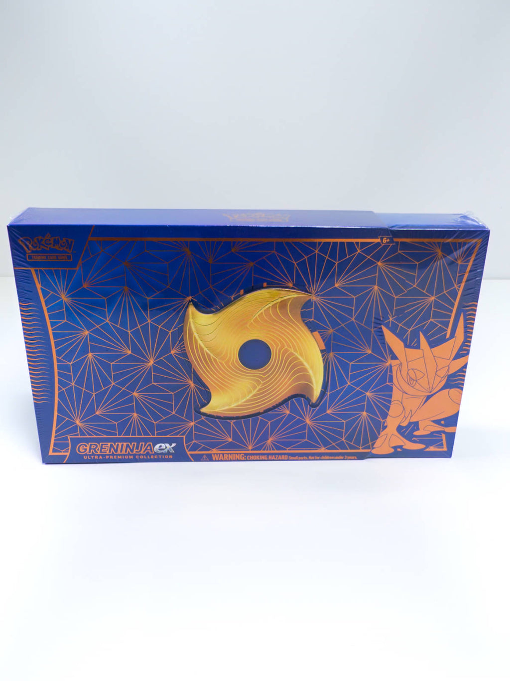 Caja Pokémon Greninja ex Ultra Premium Collection frontal sellada
