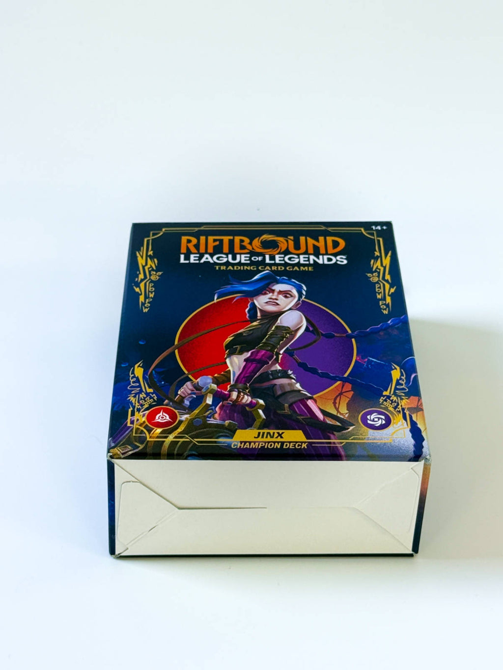 Riftbound Jinx Champion Deck detalle de la caja desde otro ángulo