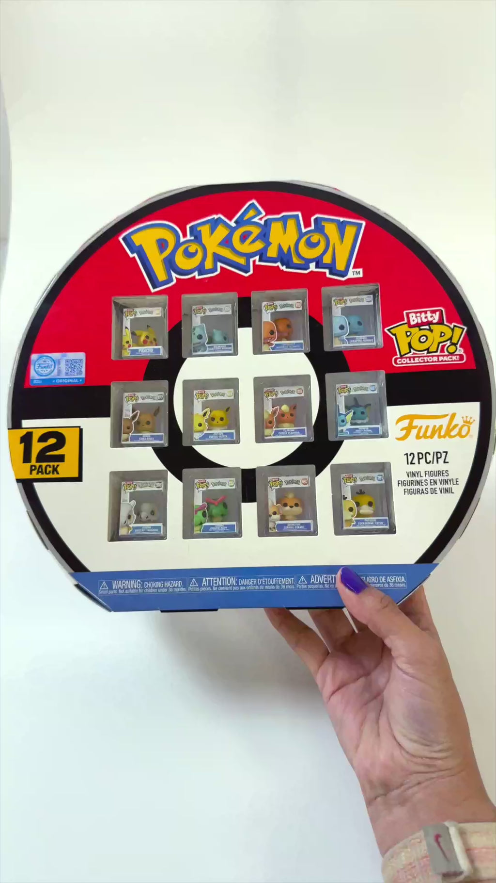 Funko Bitty Pop Pokémon Collector Pack 12-Pack video en mano mostrando el producto desde todos los ángulos